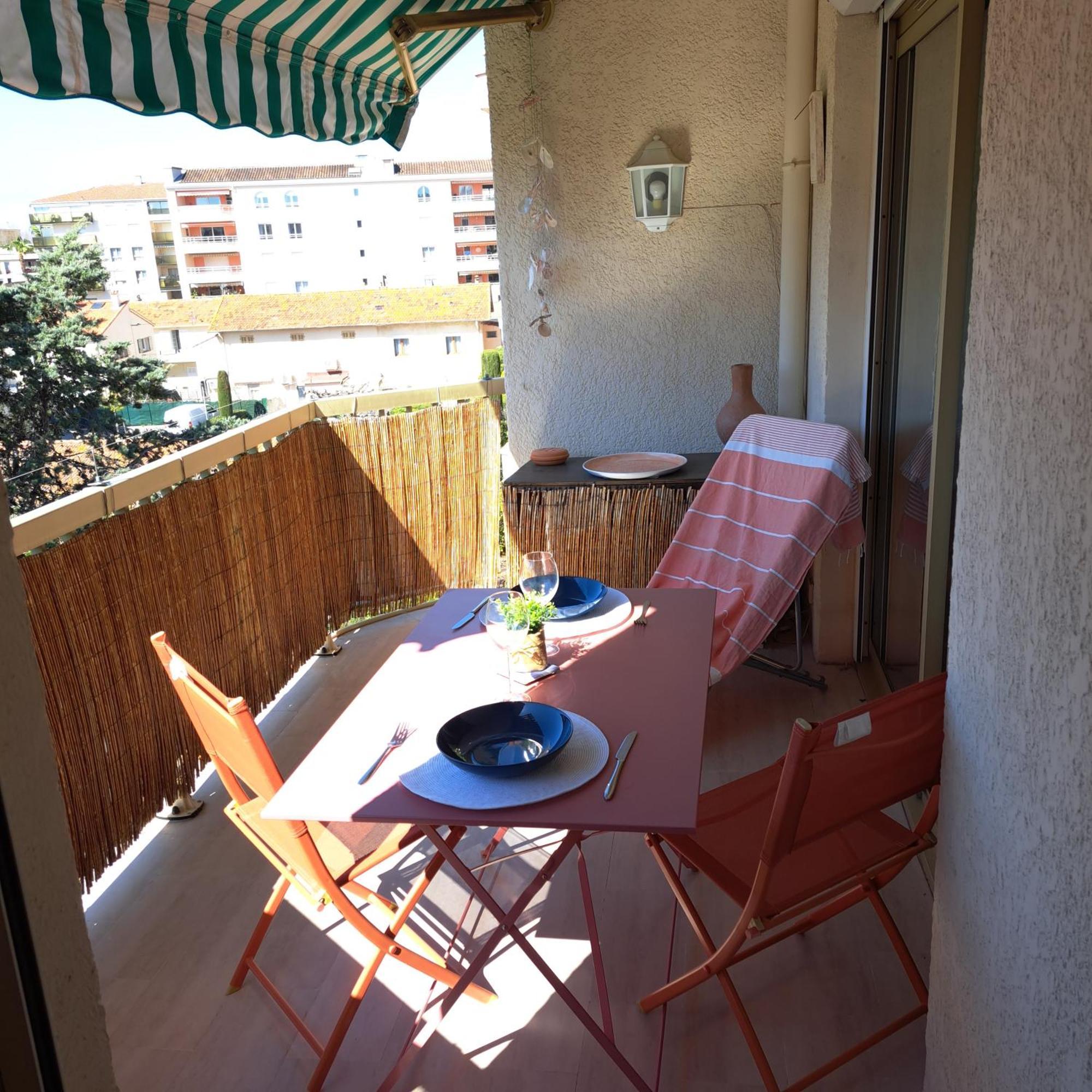 Ferienwohnung Le Palais Royal Saint-Raphaël Exterior foto